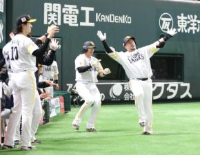【ソフトバンク】山川穂高どすこい“開花”ホーム初勝利　快感１発！「世界が違う」３安打５打点