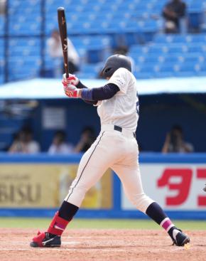 国学院大が「魚雷バット」初使用　選手が「自分の判断で取り入れた」と監督　試合は2安打で敗戦