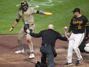 タティスが勝利に導くアグレッシブ走塁　「100－100」にMLB史上７番目のスピード到達