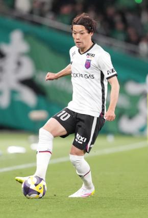 【Ｊ１】ＦＣ東京ＭＦ東慶悟400試合出場まであと１、到達なら史上34人目／達成間近の記録一覧