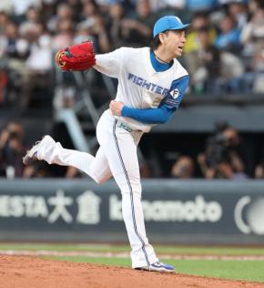 【日本ハム】宮西尚生がプロ野球新記録 中島健人からインタビュー「僕だけの記録じゃない」