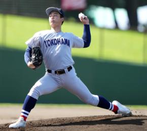 【高校野球】横浜エース奥村頼人が初登板初先発、４回無失点９Ｋ　スカウト「さすが」／神奈川