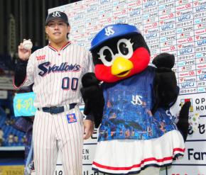 【ヤクルト】赤羽由紘、３分検証の末の歓喜「気持ち良かった」史上初“サヨナラリプレー弾”