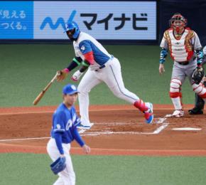 【オールスター】ガラポンで４番当てた日本ハムレイエスに拍手わく「楽しい、いい経験」初安打も