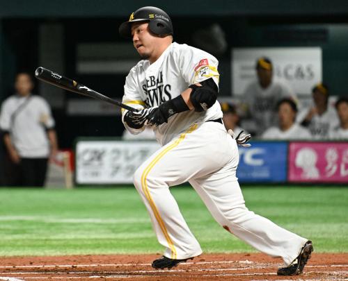ソフトバンク】山川穂高、2年連続で年間の規定打席到達が確定