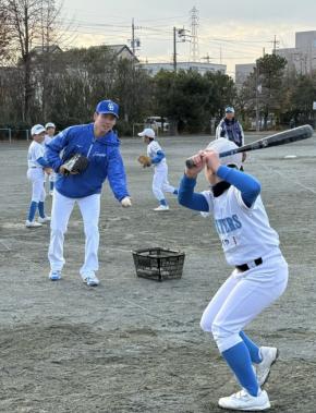 【中日】金丸夢斗&草加勝、校舎直撃弾に子どもたち大歓声「嫌々やってもうまくなりません~」