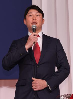 【広島】大胆策!新井監督、新人大量7人の来春1軍キャンプ明言「遠慮することない」