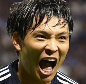 ボルシアMG町野修斗、スルーパスから抜けだし今季３点目！高井幸大は後半から途中出場で存在感