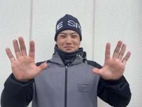 現ヤクルトの矢崎拓也（加藤拓也から変更）や南海監督務めた鶴岡一人など／登録名の名字変更