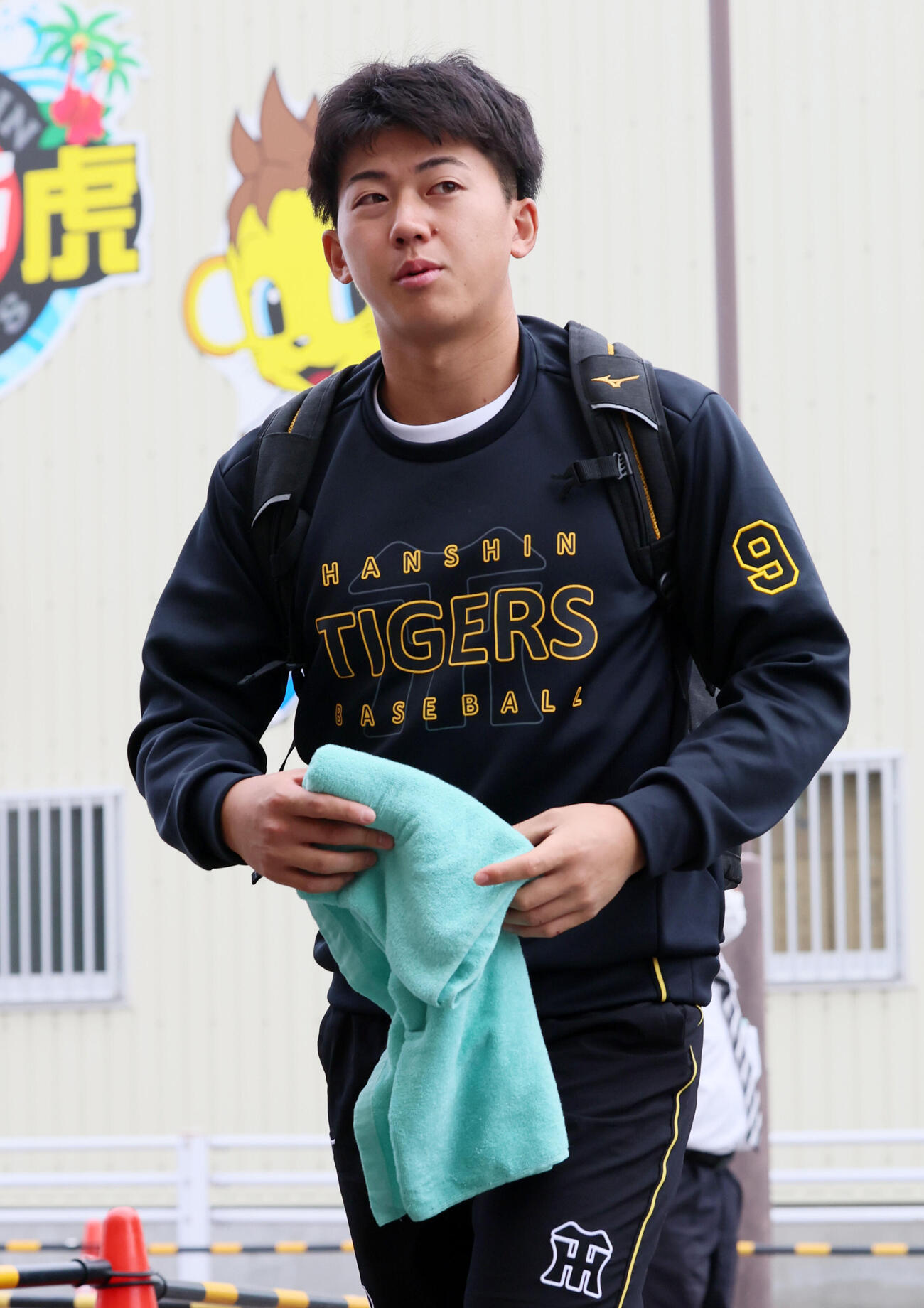 【阪神】肉離れのドラ１立石正広が屋外ティー打撃　藤川監督は「時間をかけて」焦らせない方針