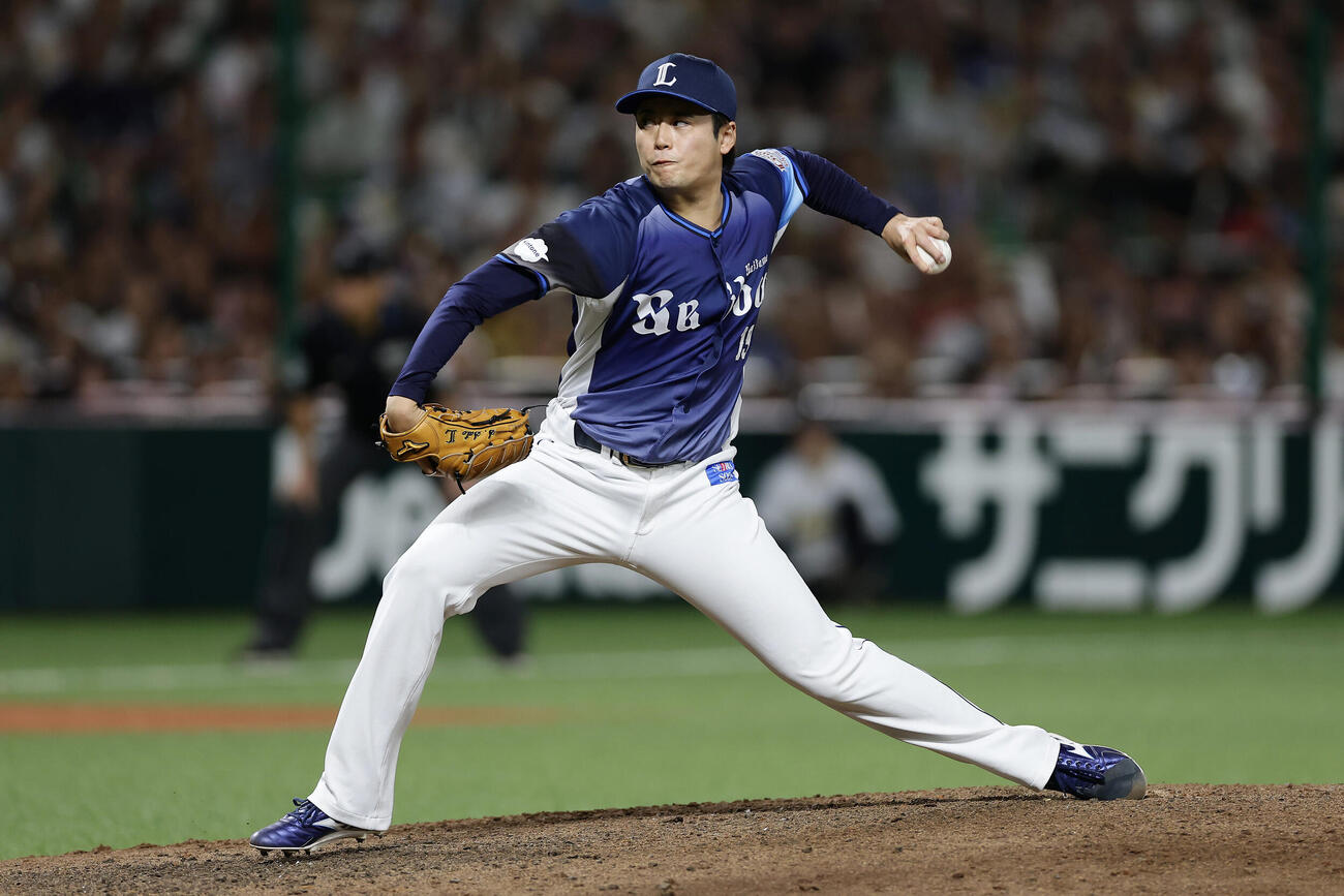 【西武】佐藤隼輔がまたも「１球ホールド」で大ピンチ脱出　助っ人アクシデントは黒木優太が救う