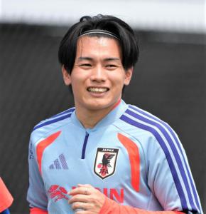 上田綺世、仏紙が１ページ特集「生まれつきの得点感覚」「ヘディングが脅威」鮮烈デビューで絶賛