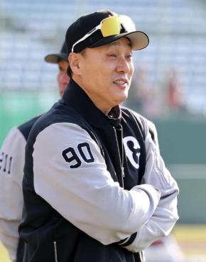 【巨人】李承燁コーチ、張本勲さんとの思い出「50本狙ってもっと打てよ」06年41発時に激励