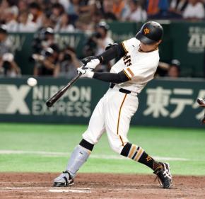 【巨人】3年目佐々木俊輔が10号2ラン 日本人では大城に次いで今季2人目、今季最多14得点