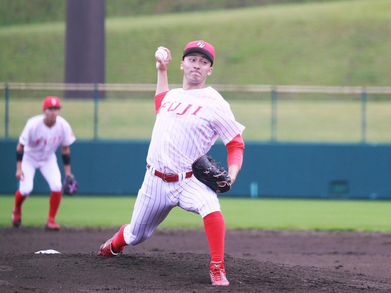 【ドラフト】「みちのくのドクターＫ」大学日本代表にも選出の富士大・角田楓斗がプロの舞台へ