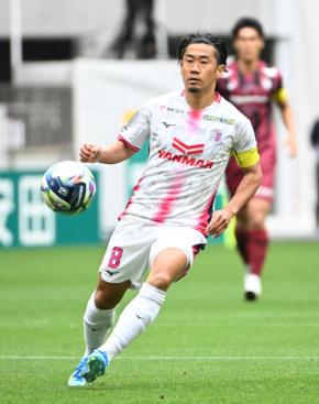 【天皇杯】香川真司が繊細タッチとアシストでチーム救う「自信を持っているところでもあるので」