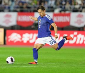 日本代表帰りの松木玖生、1人少ない状況で途中出場 豊富な運動量、セインツの1-0勝利に貢献