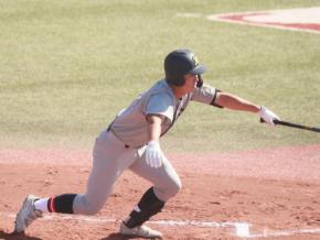 【高校野球】仙台育英・小久保颯弥「みんなの思いが乗った一打だった」2本の適時打で打線けん引