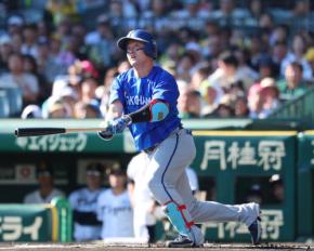 【DeNA】牧秀悟にヒヤリ…148キロ直球がグリップエンド直撃「無傷ならいい」「良かった」