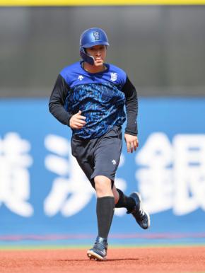 【DeNA】度会隆輝「勝てるように準備したい」横浜高の同僚ソフトバンク庄子雄大と日本一決戦