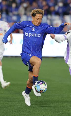 【長崎】翁長聖がスズメバチに刺されるアクシデント　「長くサッカーに携わって初めて」高木監督