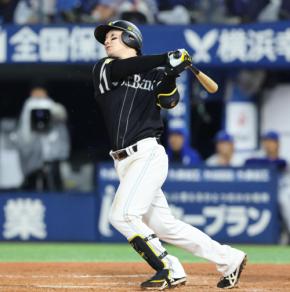 【ソフトバンク】どこまで飛んでいくのか…正木智也が確信のシリーズ初アーチ 元同僚撃ちで先制