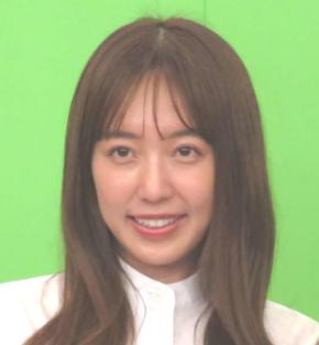 川崎希＆アレクサンダー夫妻、ファーストシューズの色で第３子の性別を発表