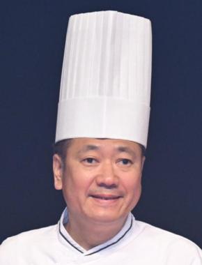 パティシエ鎧塚俊彦氏が頭丸めた母の僧侶姿公開「親戚のお寺に貰われた」壮絶な人生に敬意の念
