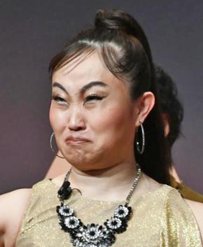 独立した女性お笑いタレント、自身が務める架空マネジャーの“フルネーム”公開