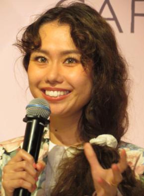 peco、愛息の誕生日をディズニーで祝福　親子ショットに「目を隠してもりゅうちぇる」