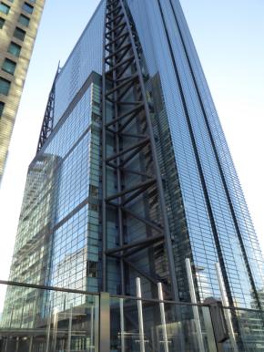 宮崎出身の女性芸人、家族の言い伝え守り「靴下の中に金入れてたけど」→東京に「こんなヤツ…」