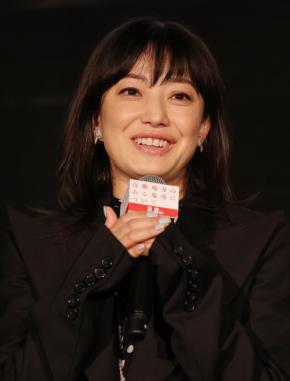 菅野美穂「犯人が全然当てられない。難しかった」映画「名探偵コナン」観に行くも謎解きむかず