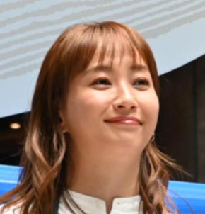 藤本美貴「私のオトコと海ショット」息子が撮影した夫婦2ショットに「いい写真」「素敵すぎる」