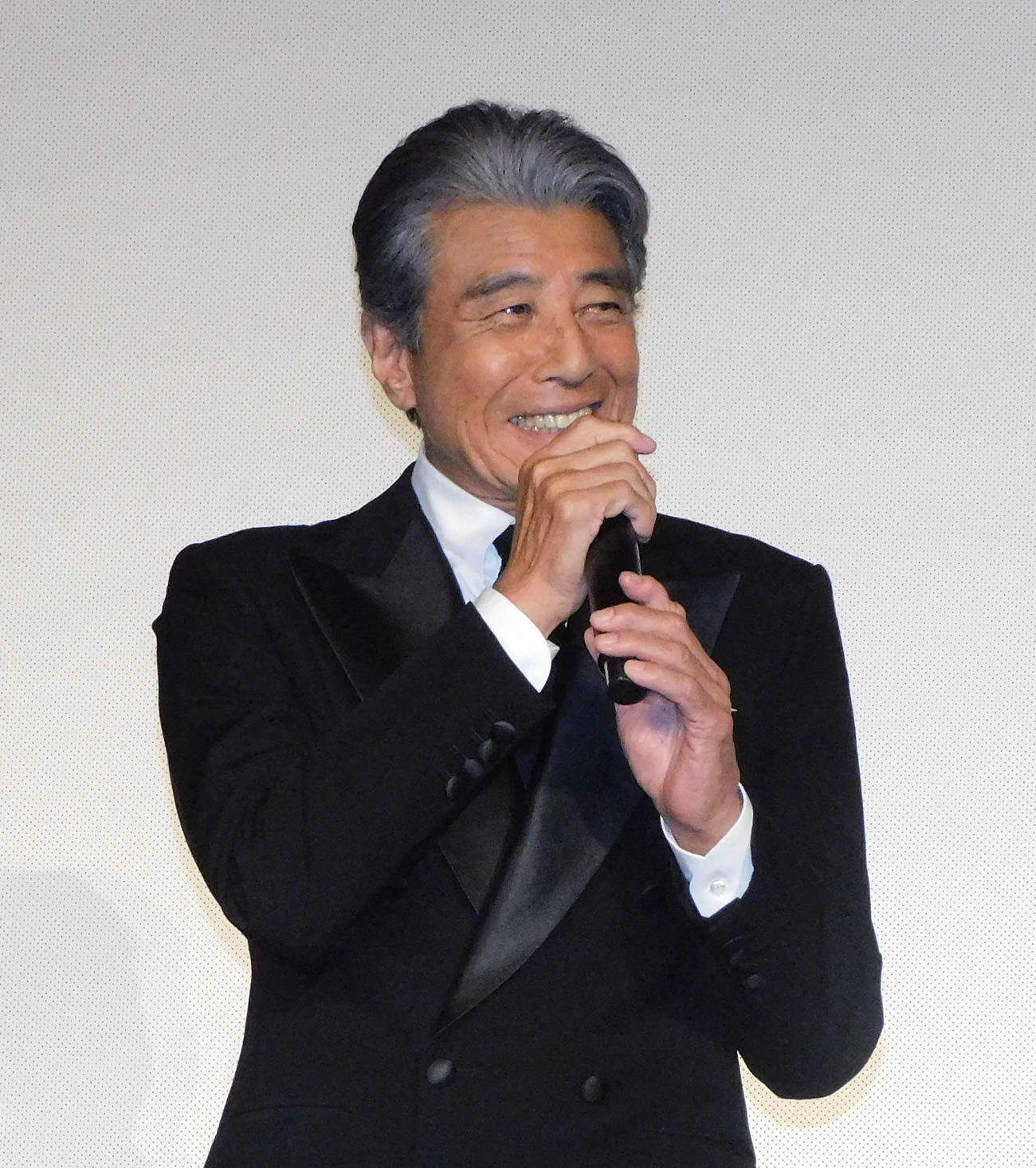 舘ひろしに渡哲也さんの面影「きっとどこか似てきたのかなと思いますね」はにかみ見せる