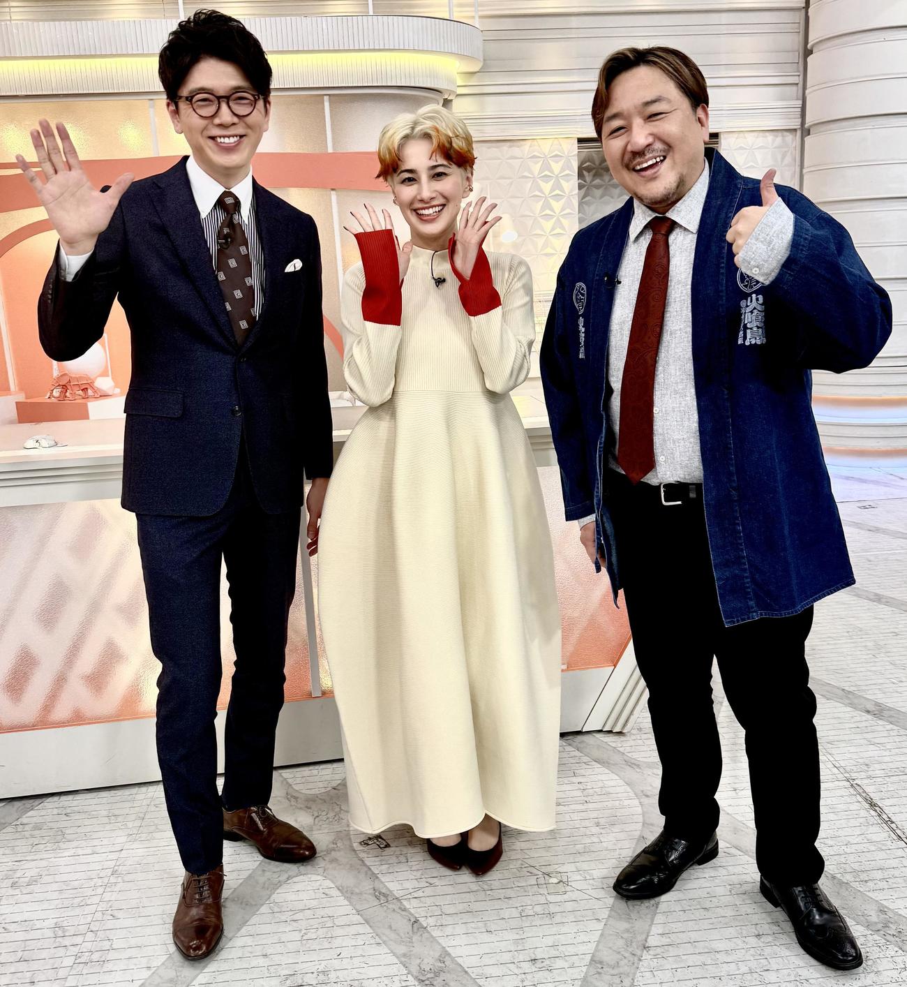 今村翔吾氏とホラン千秋、10カ月ぶり「Ｎスタ」出演、“火喰鳥カラー“の髪で