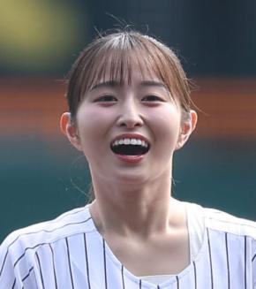 レインボー池田と結婚の佐藤佳奈、若者の3割が「結婚しない」に「強がりだと思う」