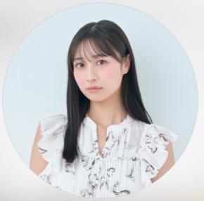 “グラビア界の超新星”溝端葵、曲線美あらわ&ビキニ四つんばいショット公開