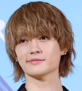 佐野勇斗、麦わら帽子と虫捕り網姿にファン絶賛「わんぱく坊や」「虫取り少年になってもいい男」