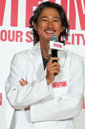 窪塚洋介、書道パフォーマンスで「深集中」とあざやかな筆さばきで達筆を披露「ゾーンに入った」