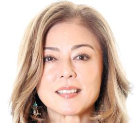 58歳美人女優、バブル期の生活を激白「泳いでました…六本木を。“バブルの申し子”みたいな」