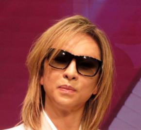 YOSHIKI、米国で倒れる 日本のイベントも出席中止