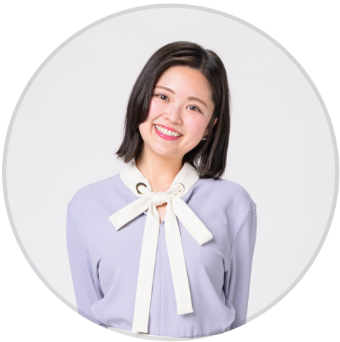 TBS系列「スタイル抜群」大塚美咲アナ、美脚が「まぶしすぎっ」ミニスカコーデでTDL満喫