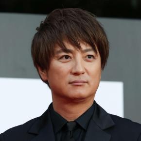 上地雄輔、横浜高野球部恩師との肩組み2ショット公開「俺をキャッチャーに仕上げた人」
