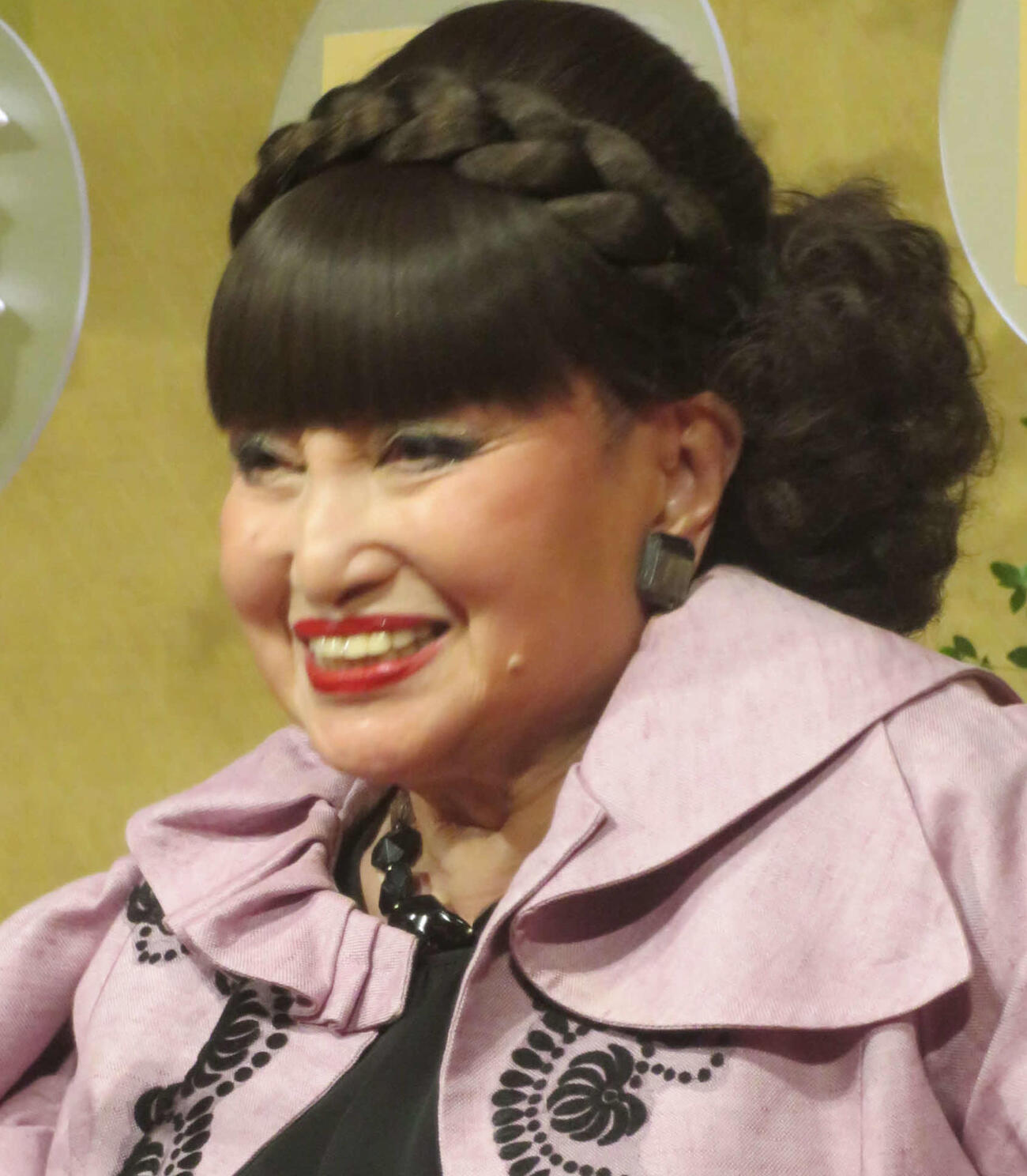 黒柳徹子“かつらをとった姿”を電撃公開　ネット騒然　玉ねぎヘアでない「激変顔」披露
