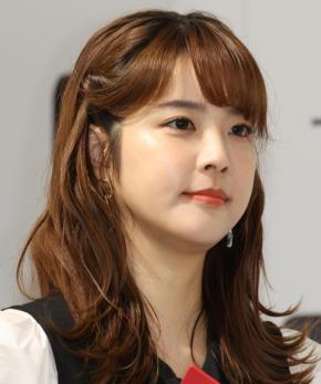 元フジ久代萌美アナ、第２子出産「４人家族になりました」「今回も大きめベビーちゃん」