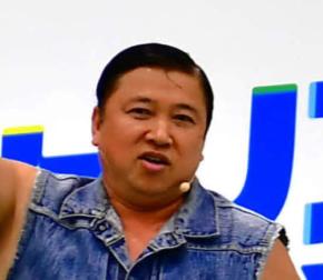 スギちゃん、飛行機で珍事「大きい人いっぱい乗ってるねぇと口に出てしまうのもわかるぜぇ」