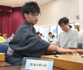 藤澤一就八段一門が東京・新宿で「熊本地震チャリティ囲碁会」 社会貢献の一環