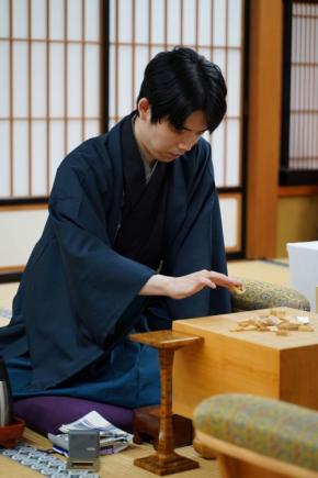 【竜王戦】藤井聡太竜王も服部慎一郎七段も「勝つ」を意識した勝負メシ