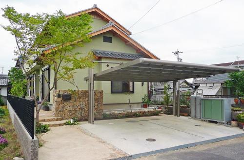 【庭リフォーム完全ガイド】費用・事例・DIYから業者選びまでプロが徹底解説! 8 造園 + 外構の融合