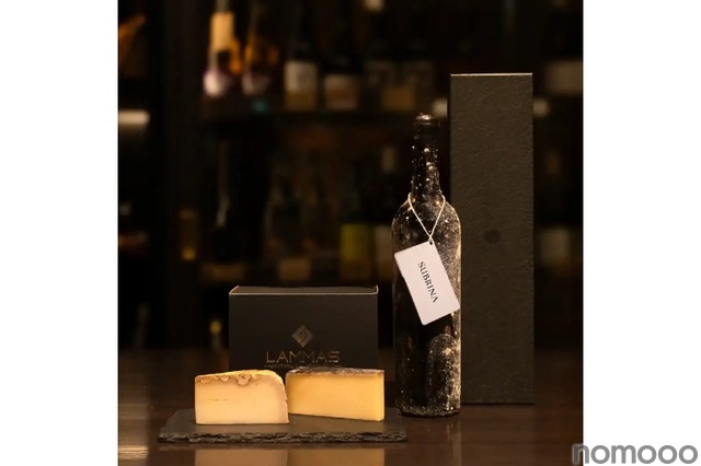 【限定セット!】「海底熟成ワインとチーズ熟成士が手がけるチーズのペアリングギフトセット」期間限定で販売